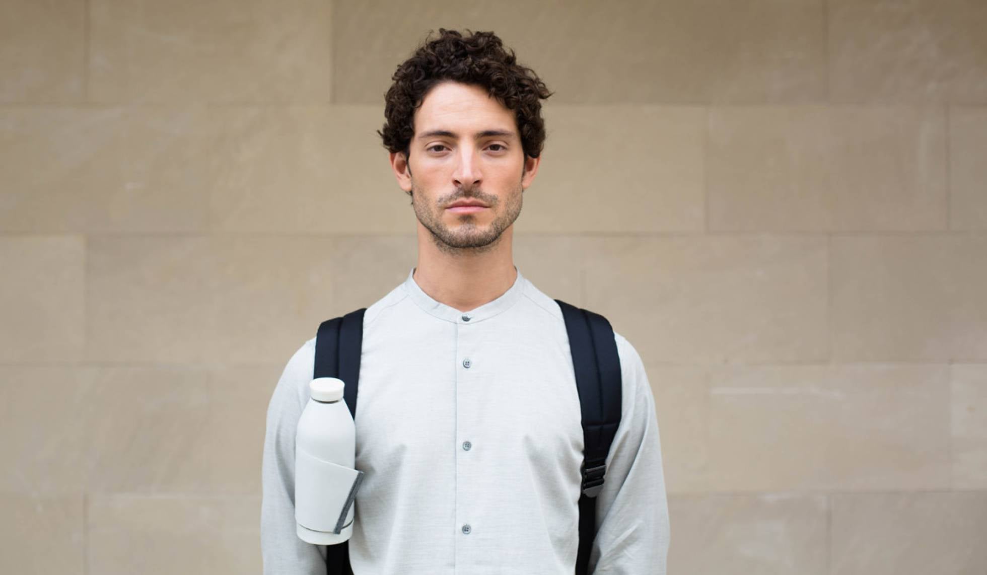 The reusable bottle that is sweeping the Internet (EL PAIS)